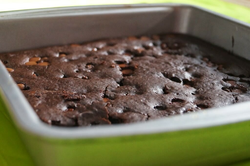 Skinny Chocolate Chip Brownies