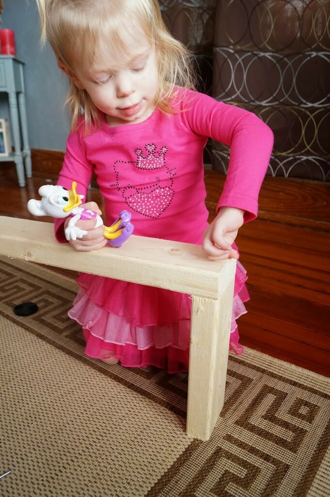 True carpenters wear Hello Kitty and high pony tails!