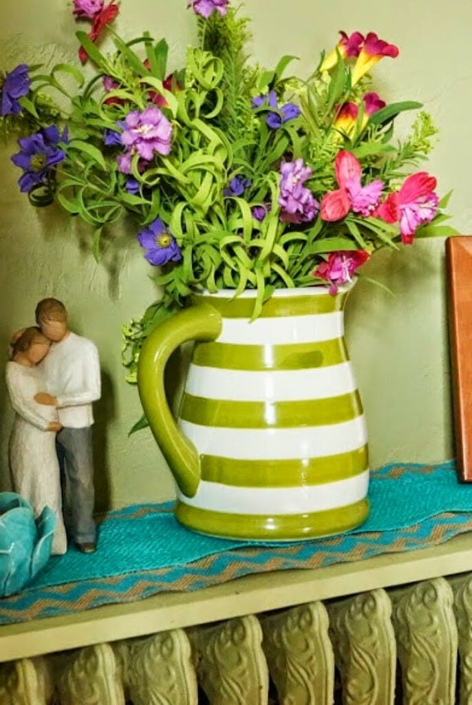 DIY Burlap Table Runner