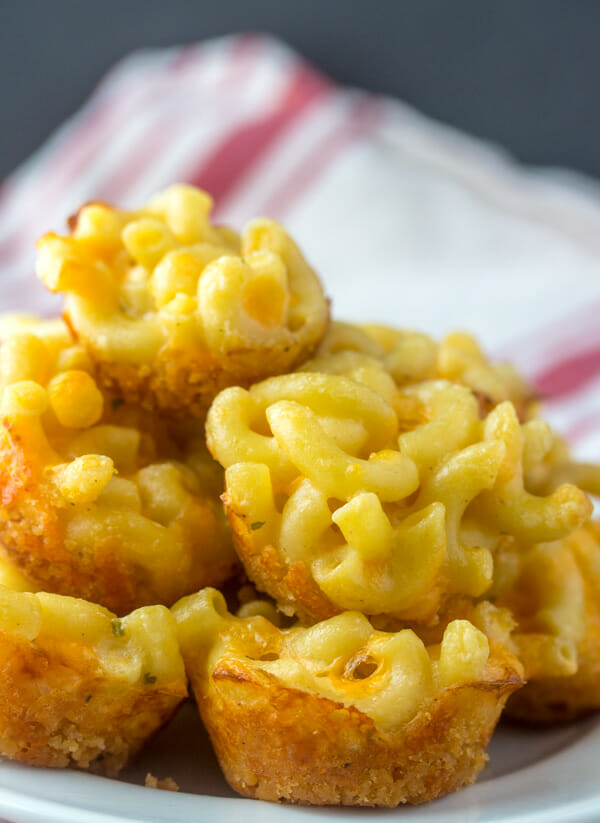 Everyone's favorite macaroni and cheese recipe! Mini Mac n Cheese Bites