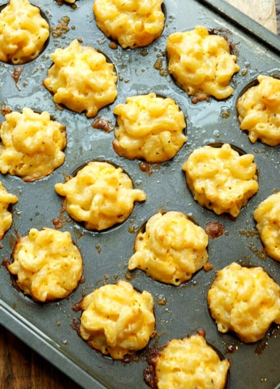 Mini Macaroni and Cheese Bites