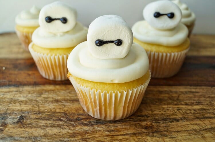Big Hero 6 Baymax Cupcakes
