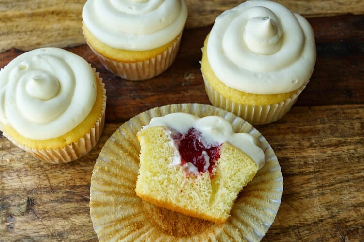 Easy Filled Strawberries and Cream Cupcakes