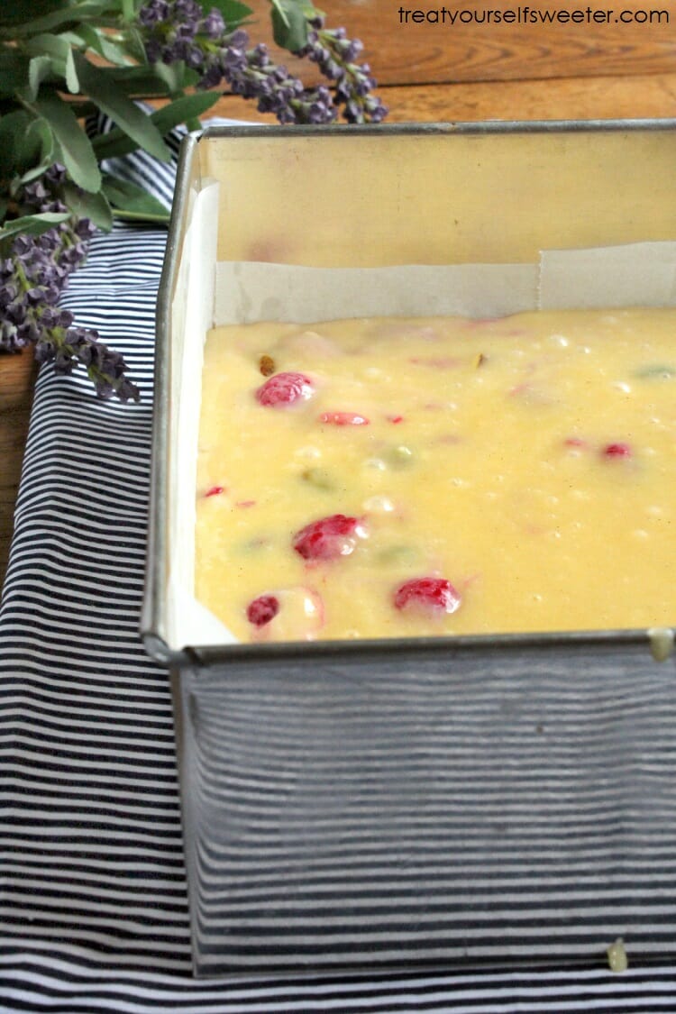 WHITE CHOC BROWNIE 03