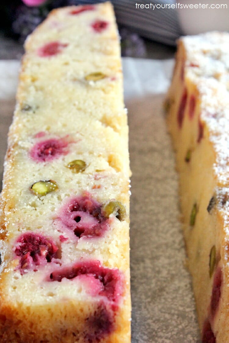 WHITE CHOC BROWNIE 05