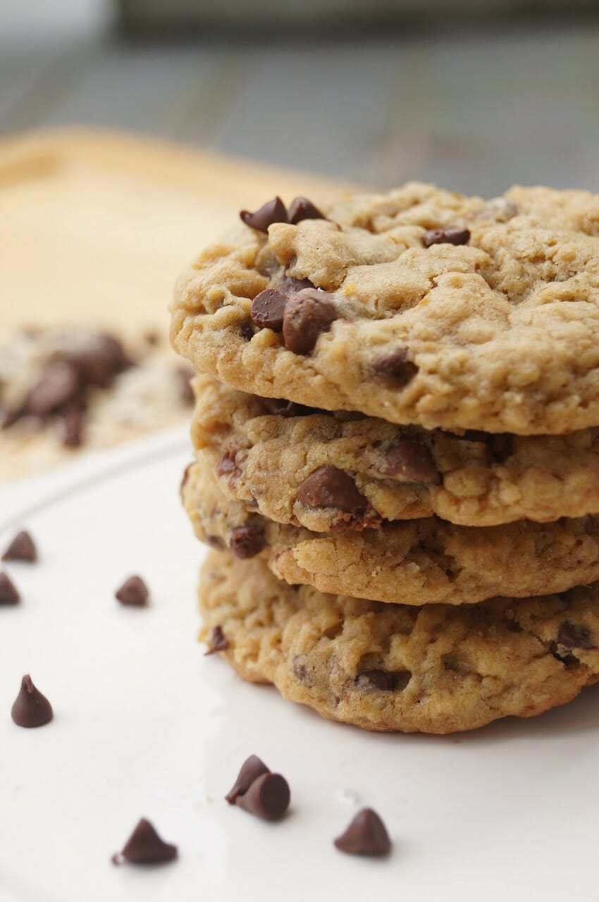 Easy Peanut Butter Oatmeal Chocolate Chip Cookies, No mixer required!