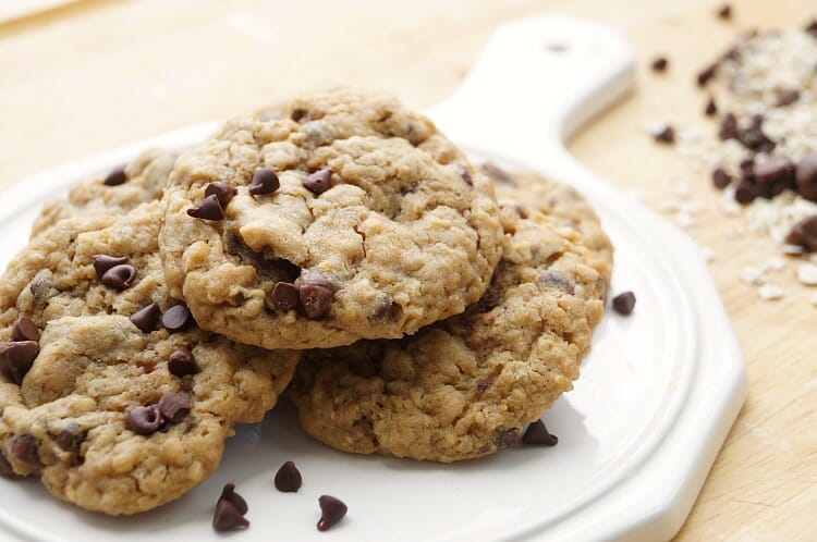 Easy Peanut Butter Oatmeal Chocolate Chip Cookies, No mixer required!