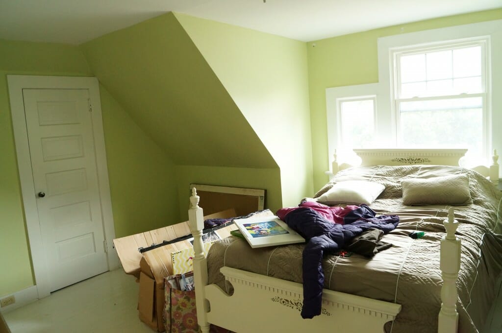 Guest Bedroom Before 