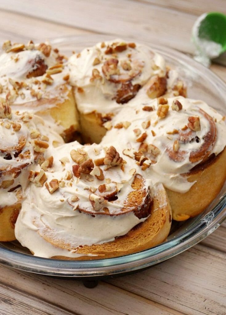 Pumpkin Pie Cinnamon Rolls