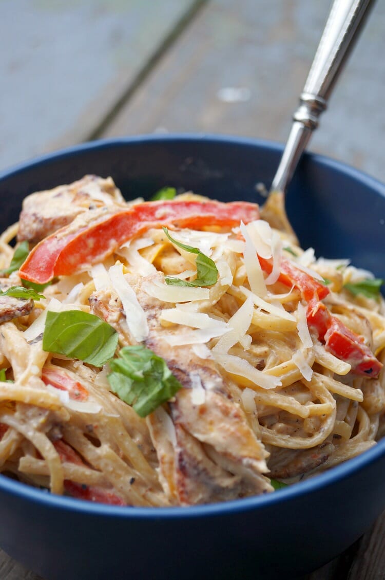 One Pot Skinny Cajun Chicken Pasta Recipe