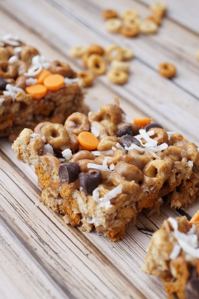 Chocolate Peanut Butter No Bake Cheerios