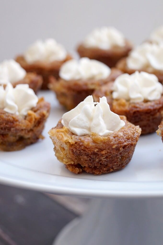 Cheesecake Stuffed Cinnamon Apple Cookie Cups