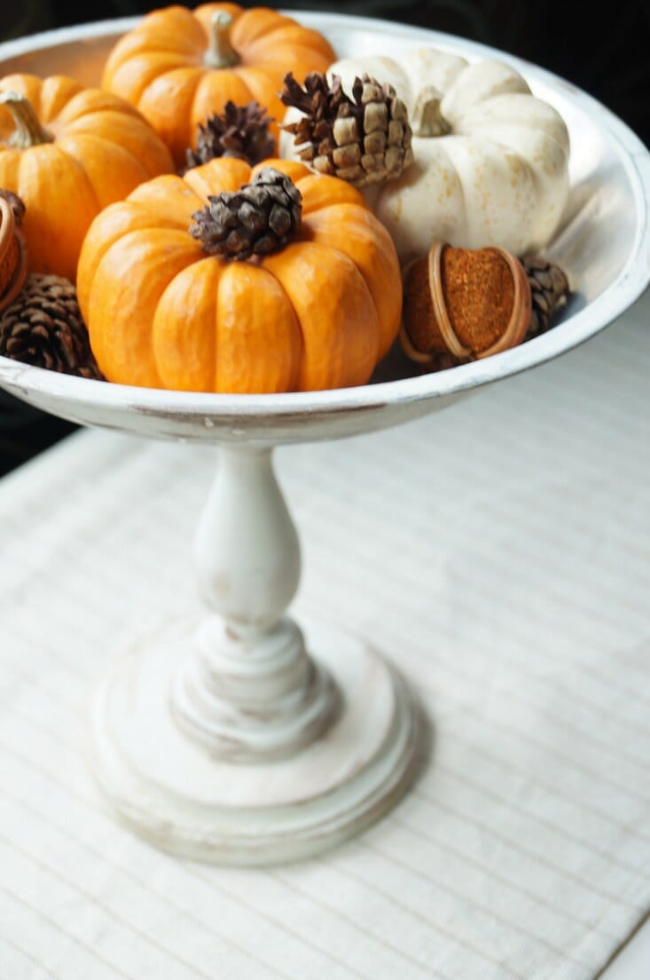 Easy DIY Thanksgiving Centerpiece