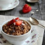 Overnight Mocha Oats; sweet, chocolate oats with a hint of coffee that takes 5 minutes to prepare, is healthy and tastes like a dessert. Winning!