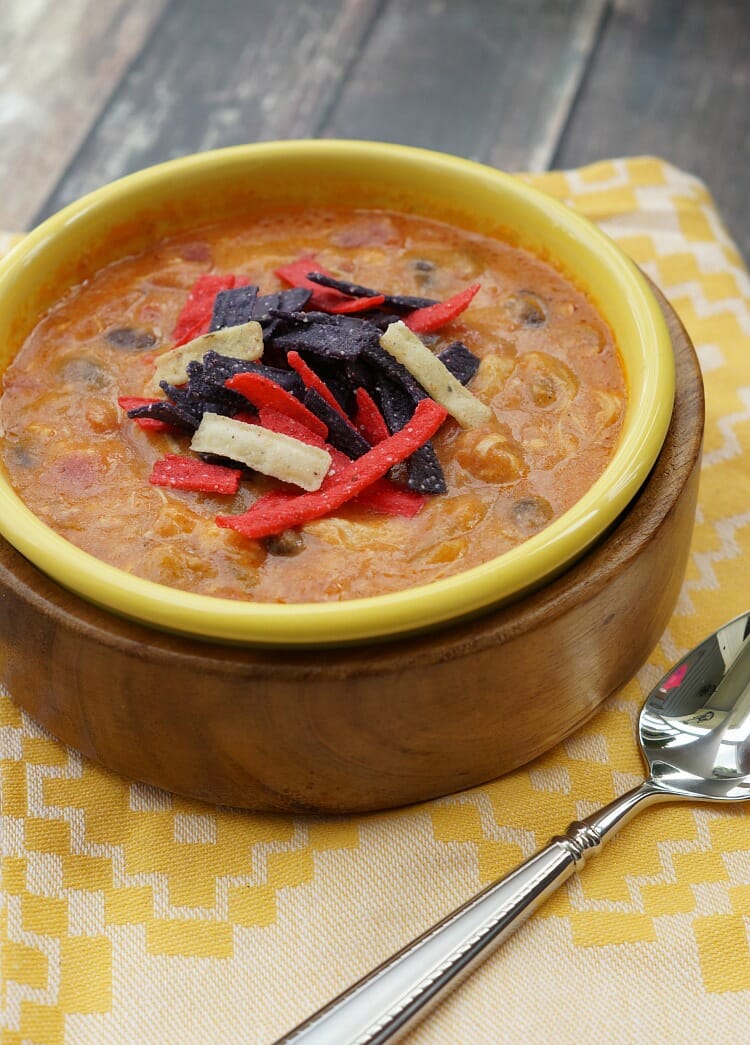 Cheesy Chicken Enchilada Soup: Takes only 20 minutes to make and is a copycat version of Chili's Enchilada Soup!