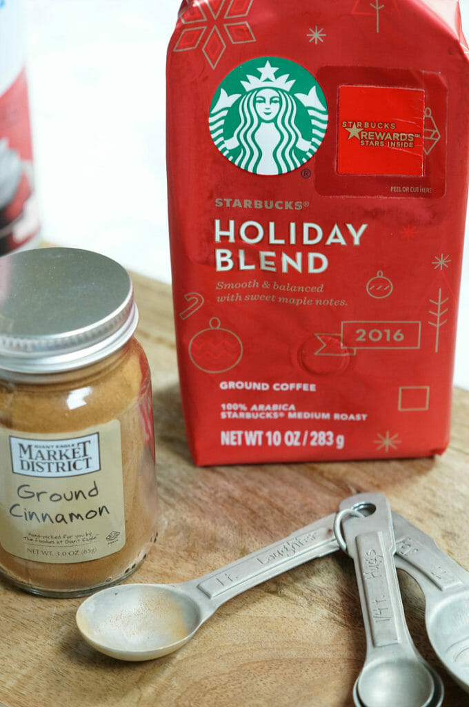 Slow Cooker White Chocolate Cinnamon Lattes