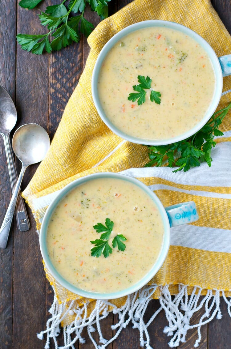 slow-cooker-farmhouse-cheddar-soup-3