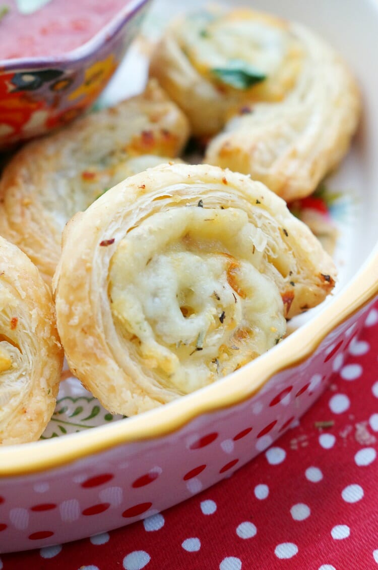 Cheesy Garlic Butter Rolls, a great snack or appetizer!