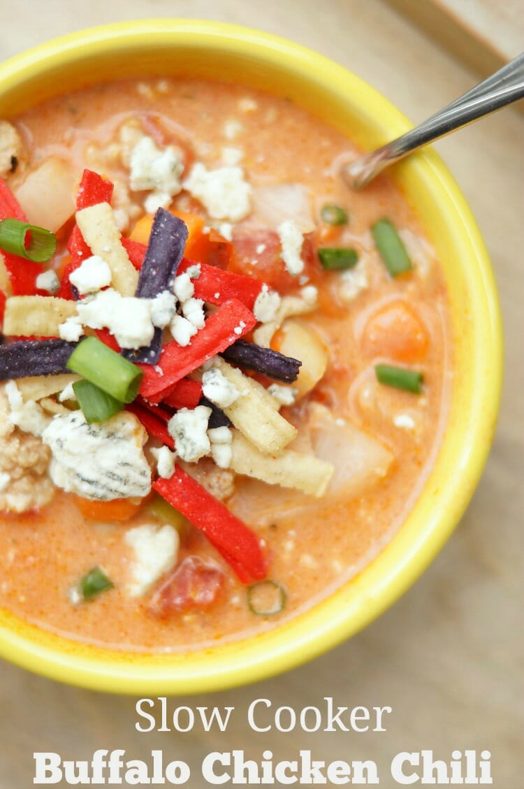Easy Crock Pot Buffalo Chicken Chili 