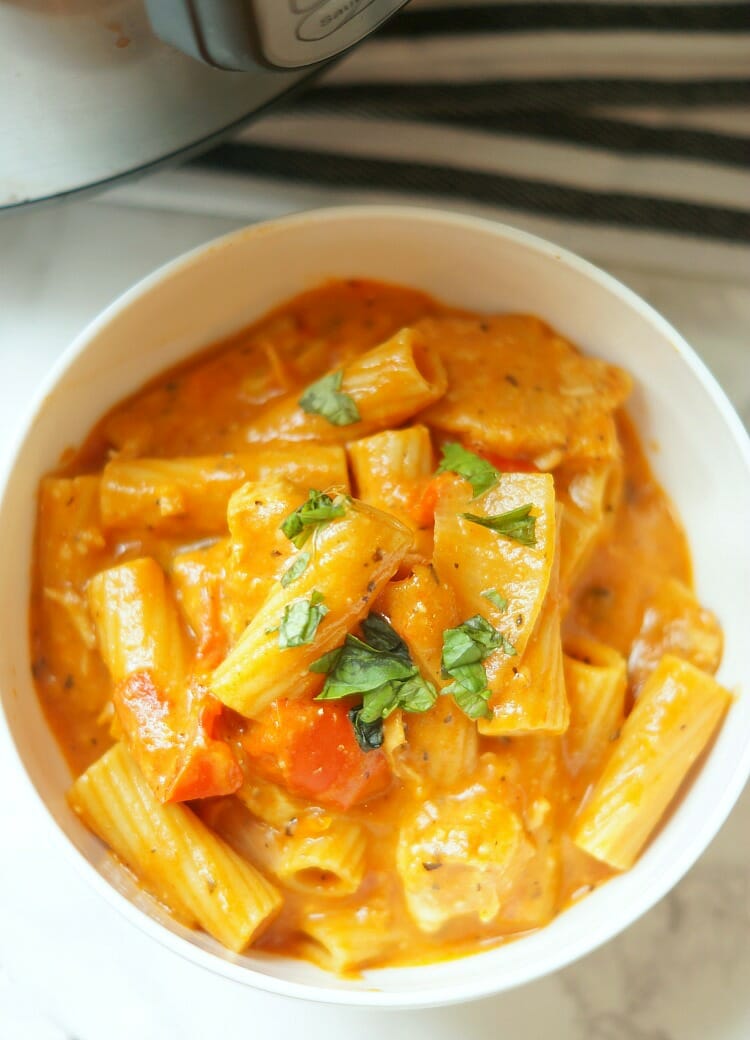 Instant Pot Creamy Chicken Rigatoni