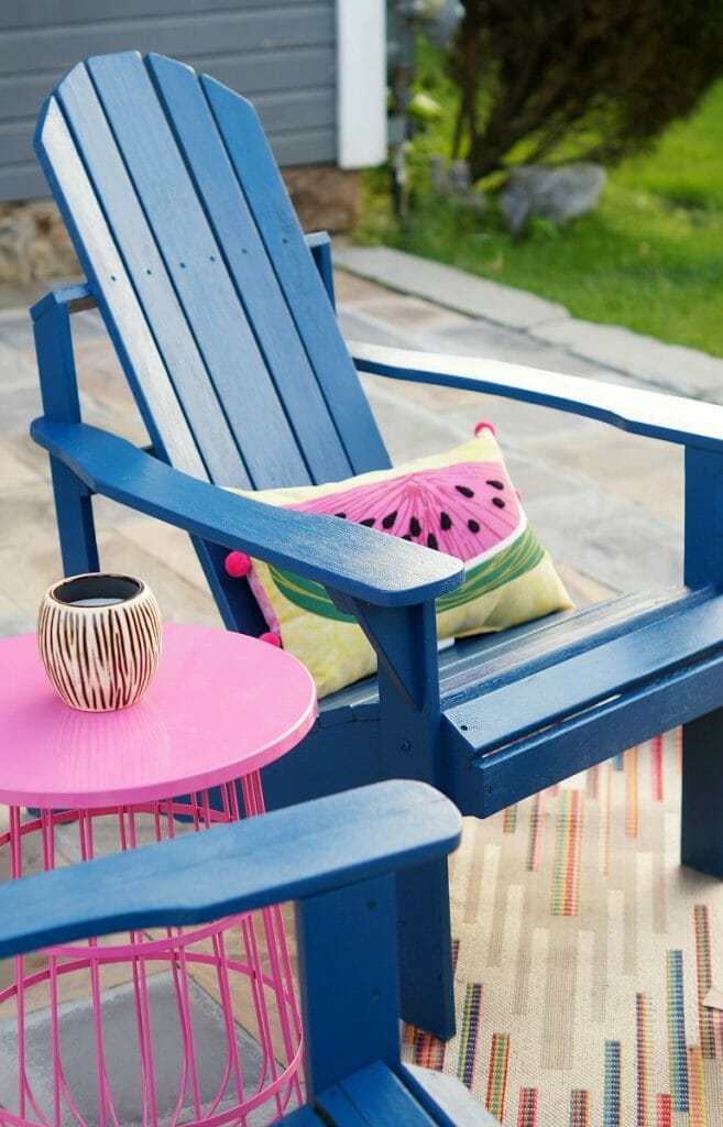 Outdoor Patio Furniture Makeover With A, How To Get Paint Off Garden Furniture