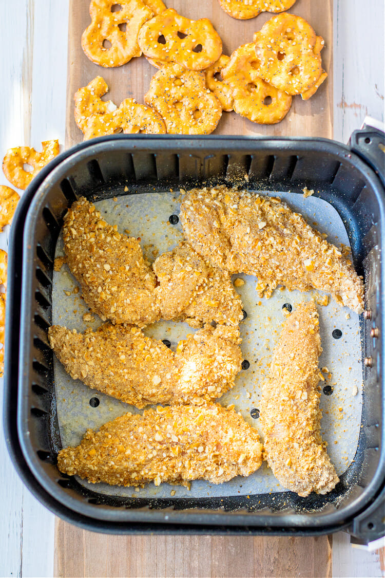 How to make chicken in the air fryer 