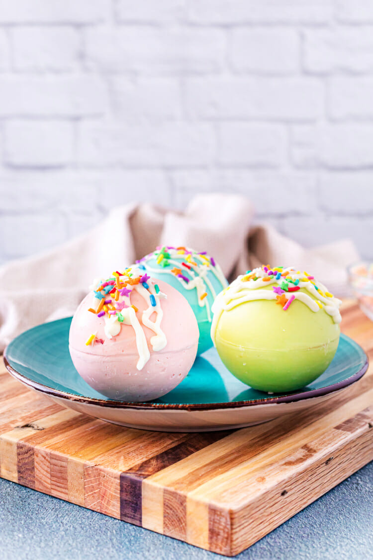 Easter Hot Chocolate Bombs