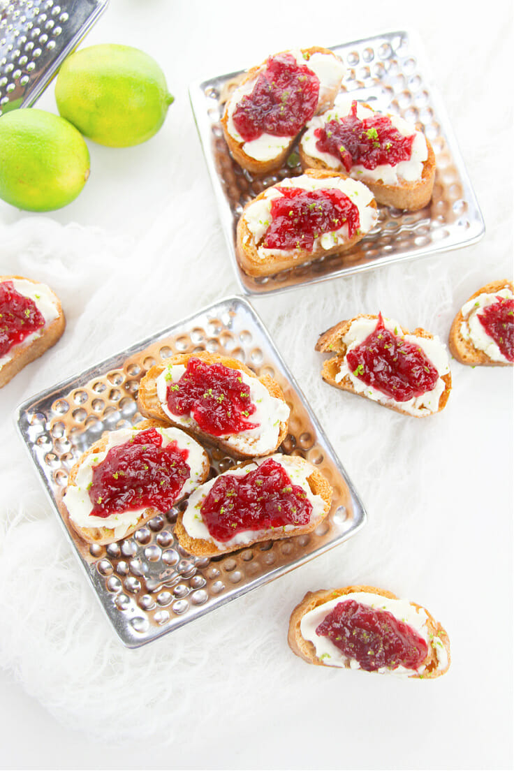 Easy Cranberry Crostini Recipe for Thanksgiving