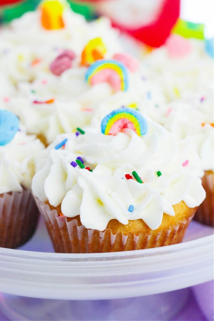 Lucky Charms Cupcakes