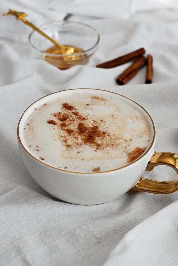 Cinnamon Honey Oatmilk Latte
