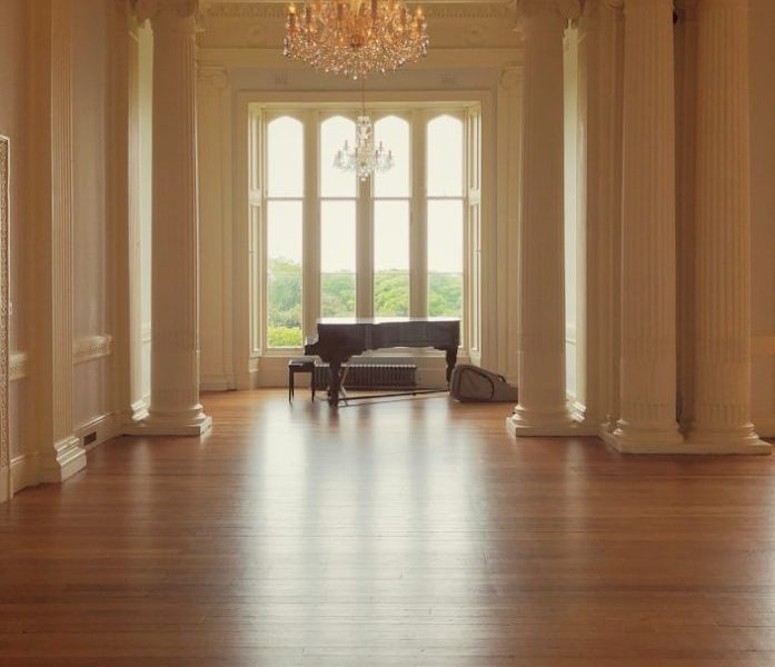 gold chandelier in room